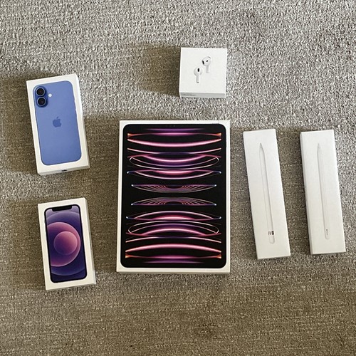 Apple iphone - (boxes,
